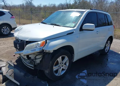 2007 Suzuki Grand Vitara Luxury from USA, damaged, VIN JS3TE947974202303